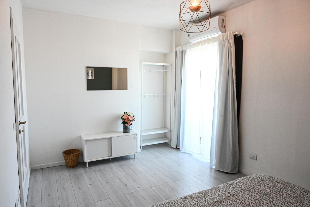 Lyceum Flat Olbia
